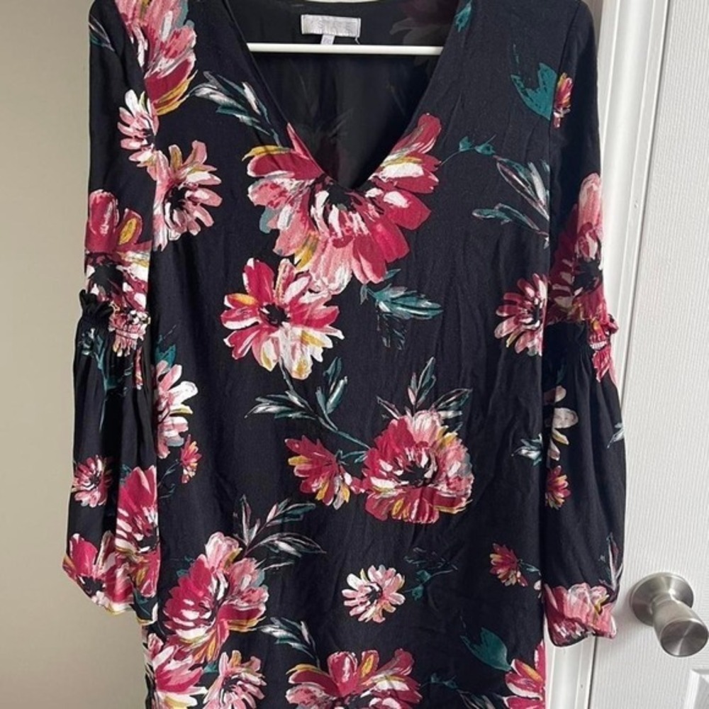 1.STATE Floral Bell Sleeve Dress Womens XXS Black Pink V-Neck Excellent Mini